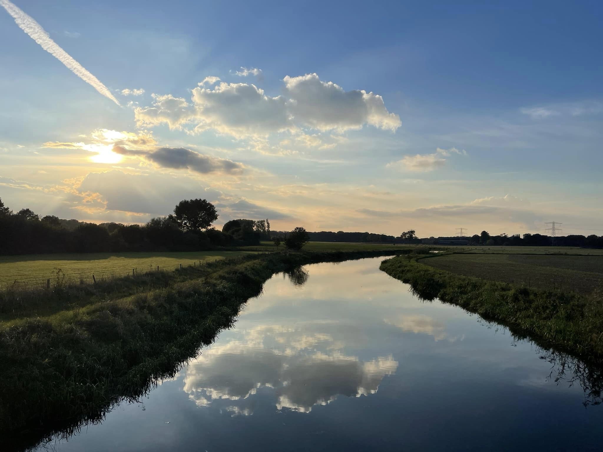 route2 mooie zon met beek en wolk